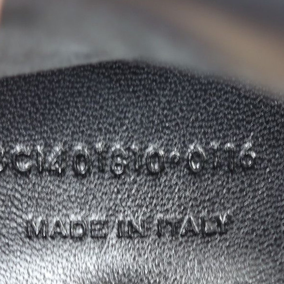 Saint Laurent Betty Bag Small Date code

