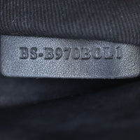 Valentino Rockstud Tote Medium Date code
