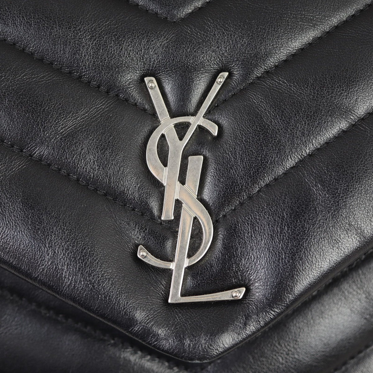 Saint Laurent Loulou Bag Hardware
