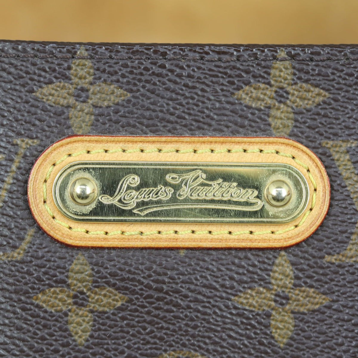 Louis Vuitton Wilshire MM Monogram Hardware
