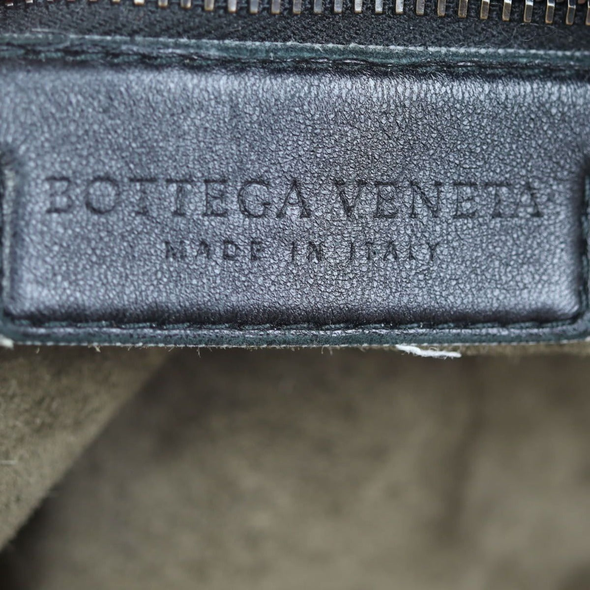 Bottega Veneta Intrecciato Hobo Stamp
