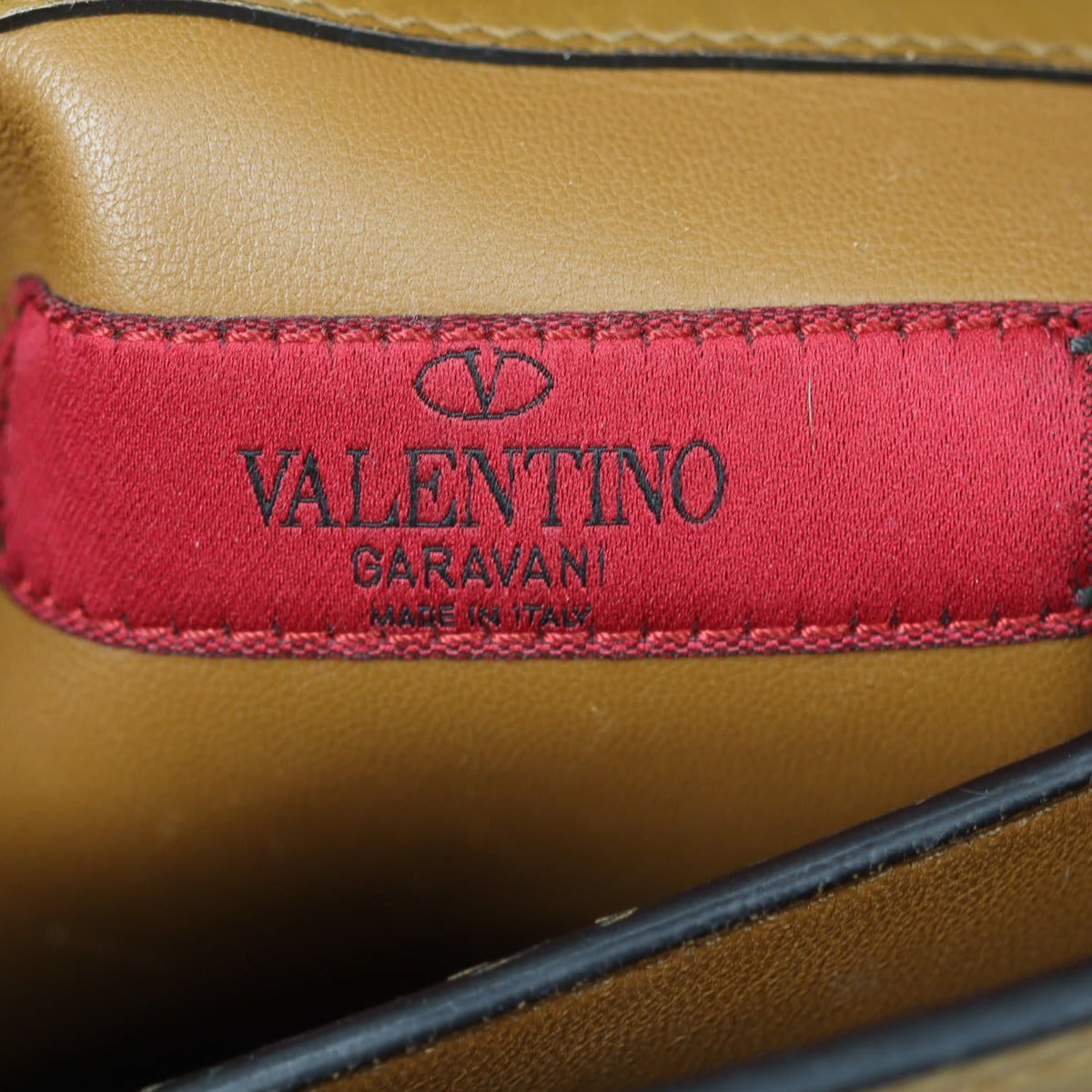 Valentino Rockstud Lock Shoulder Bag Stamp
