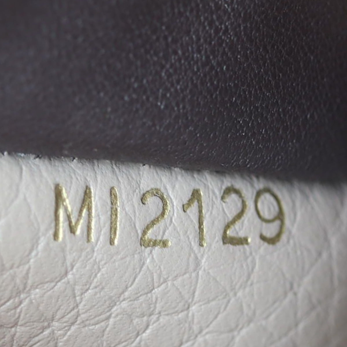 Louis Vuitton Capucines Long Wallet Date code
