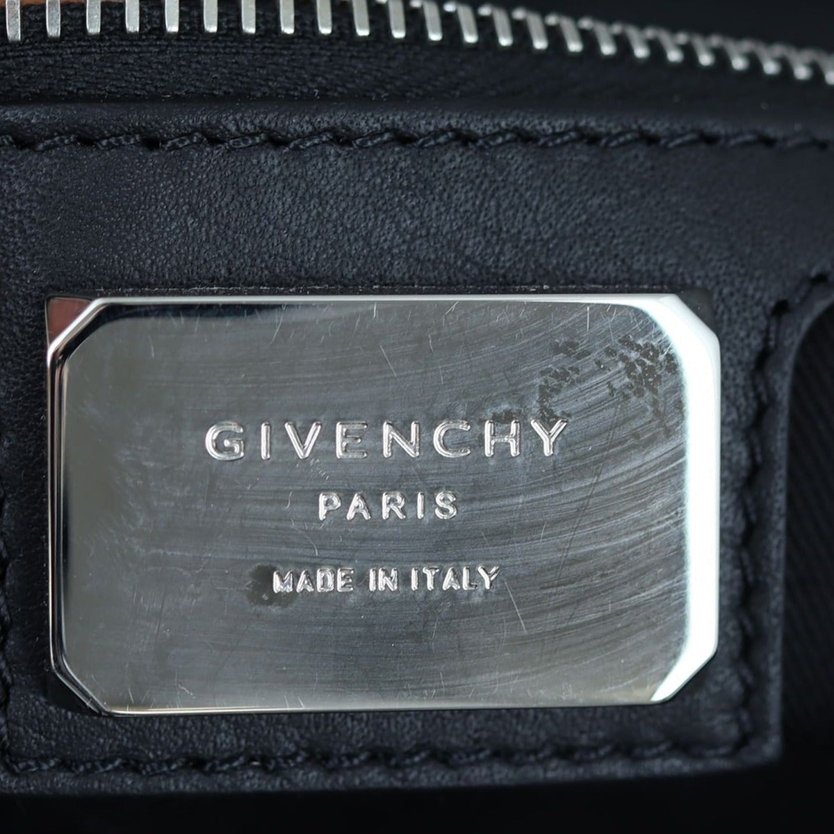 Givenchy Nightingale Signature Studded Large bag Hardware

