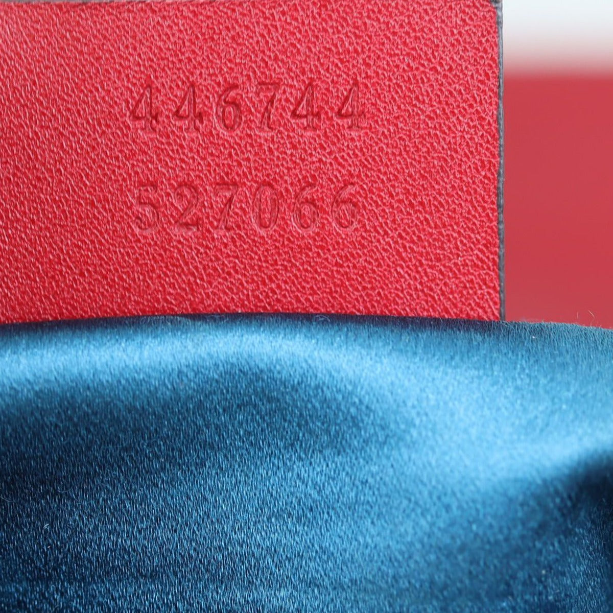 Gucci GG Marmont Velvet Mini Shoulder Bag Date code
