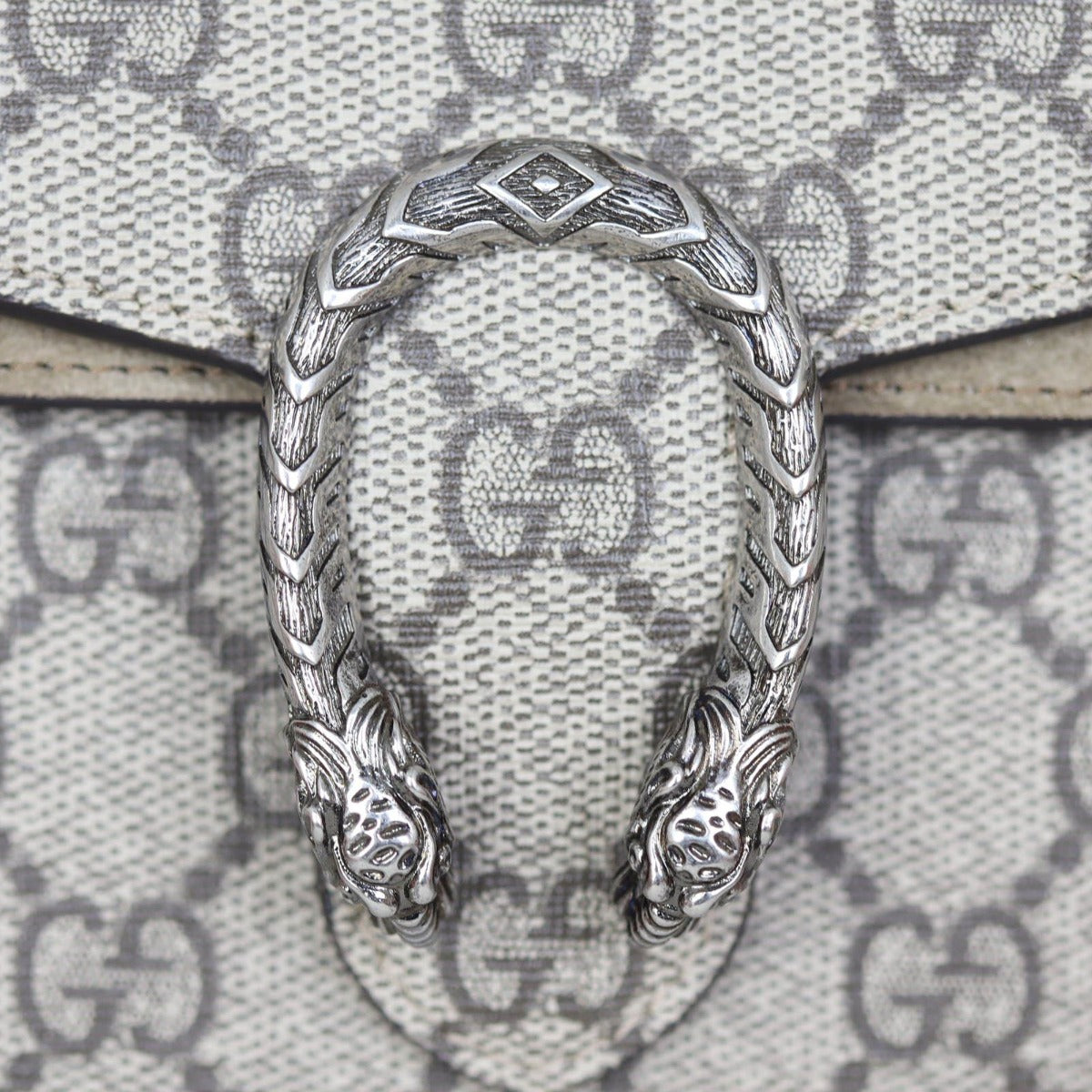 Gucci Dionysus GG Supreme Super Mini Chain Bag Hardware
