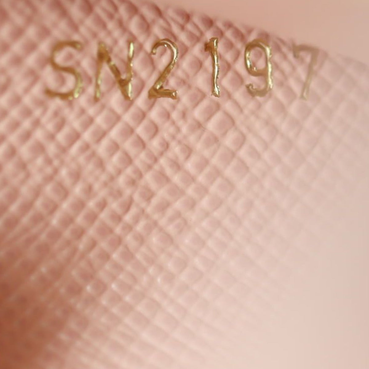 Louis Vuitton Zippy Coin Purse Damier Azur Tahitienne Date code
