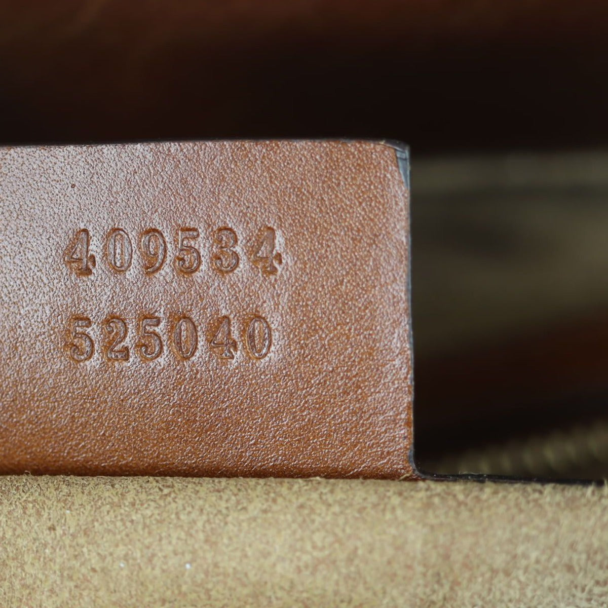 Gucci GG Supreme Small Zip Tote Date code
