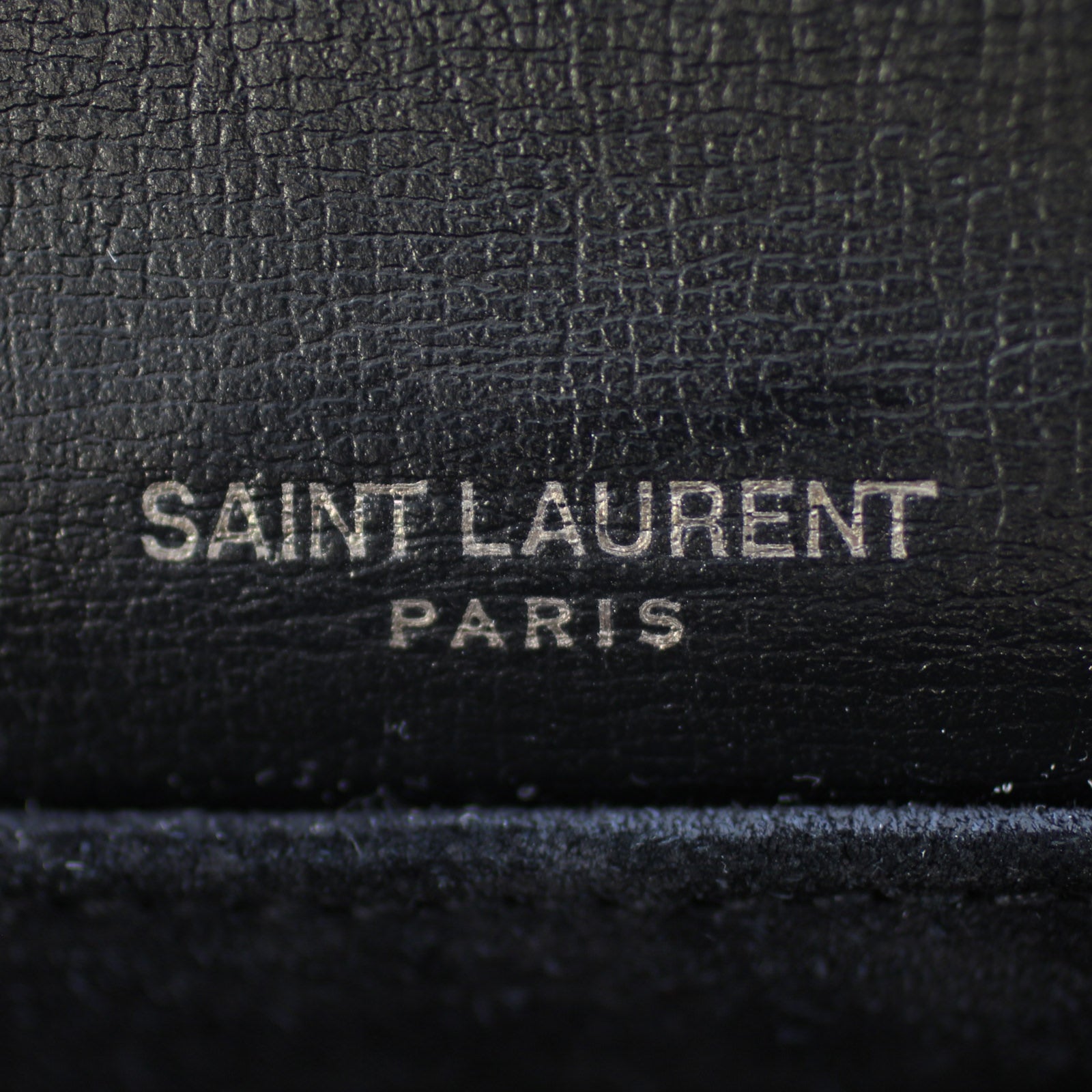 Saint Laurent Bellechasse Medium Exterior