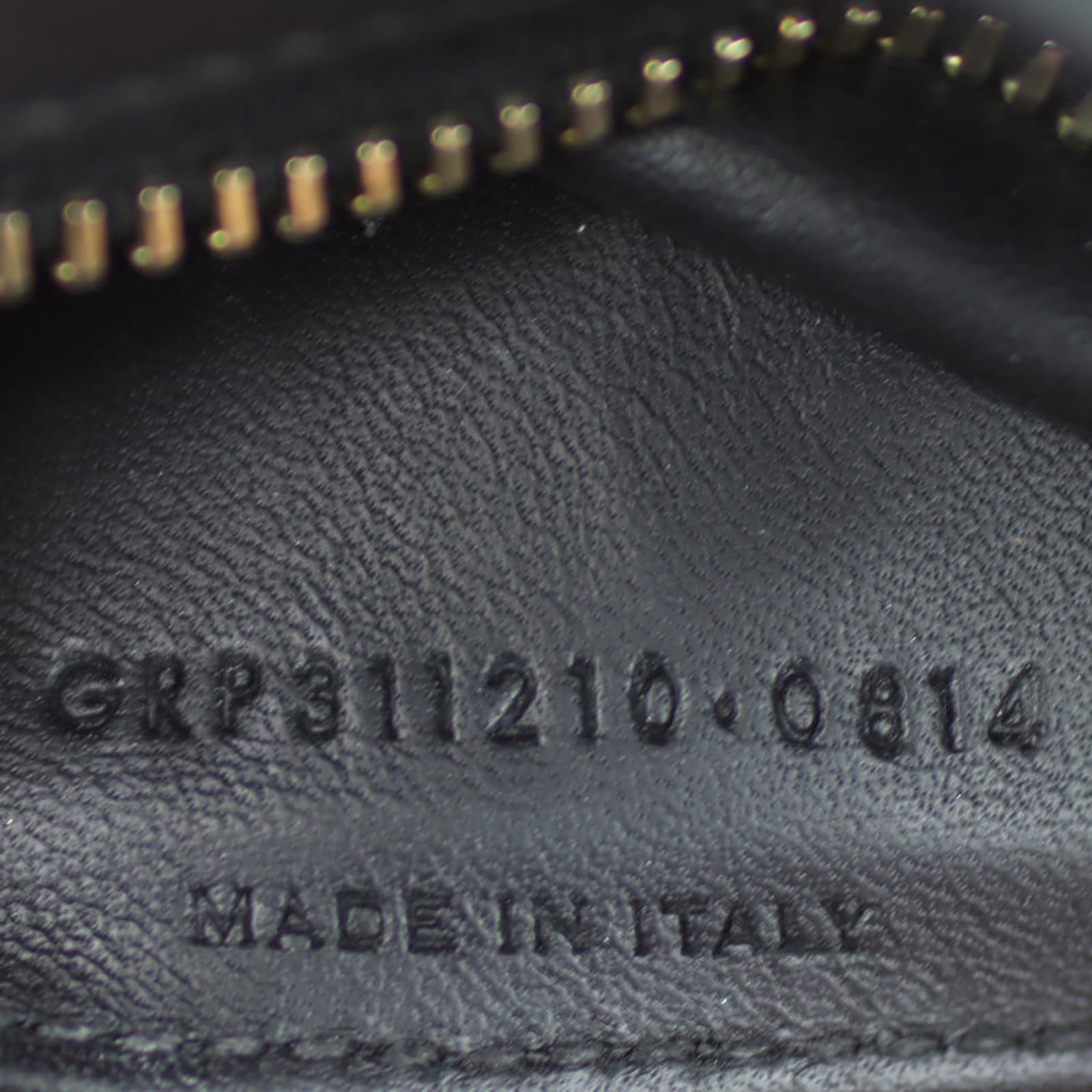 Saint Laurent Cabas Chyc Y Small Code