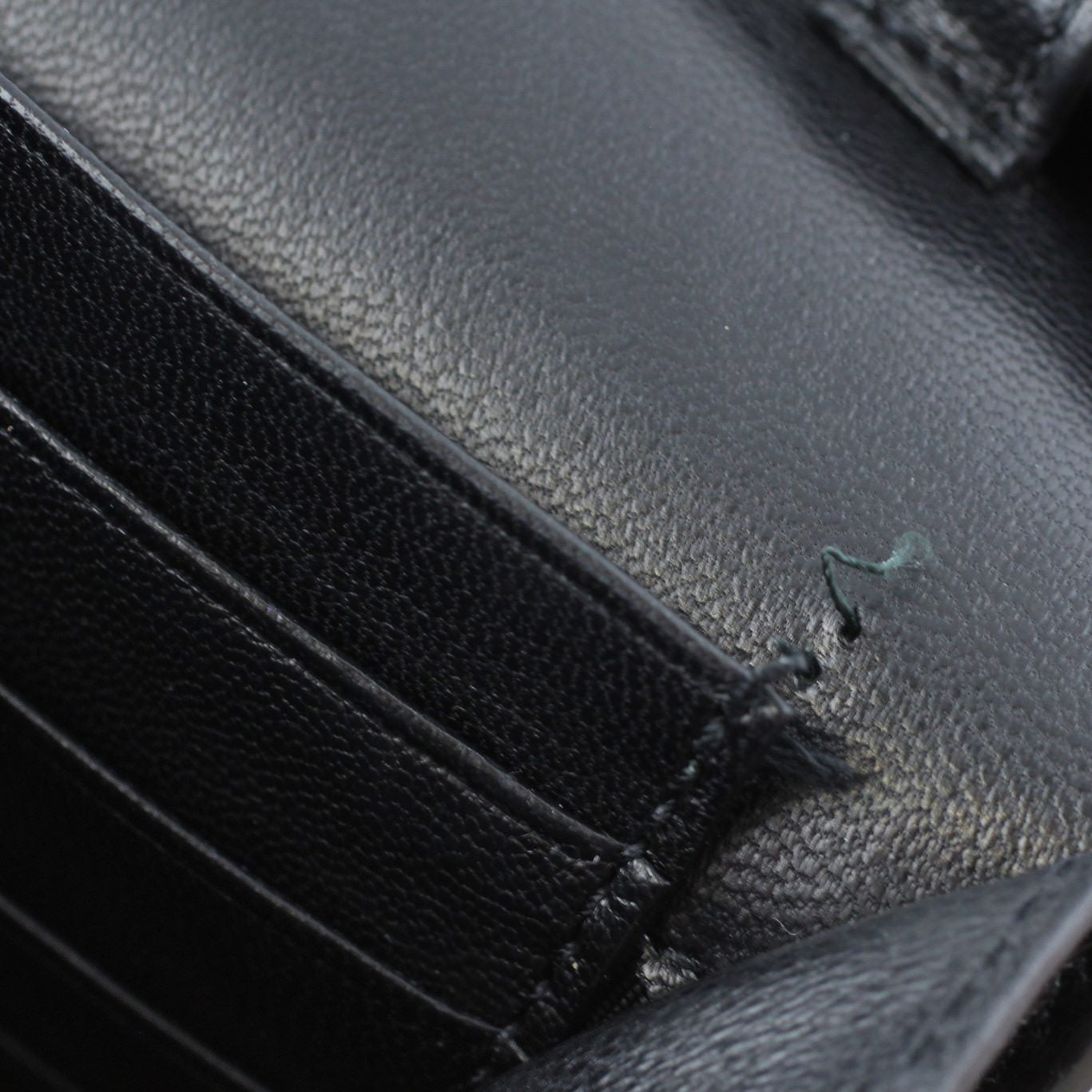 Saint Laurent Crocodile Embossed Chain Wallet Stitch