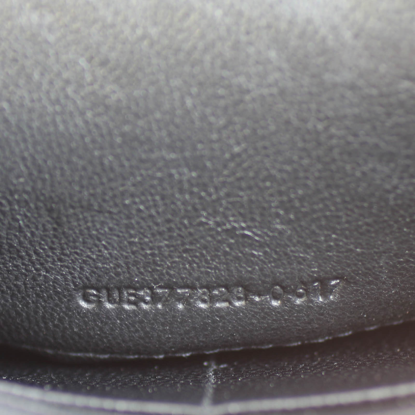 Saint Laurent Monogram Envelope Chain Wallet code