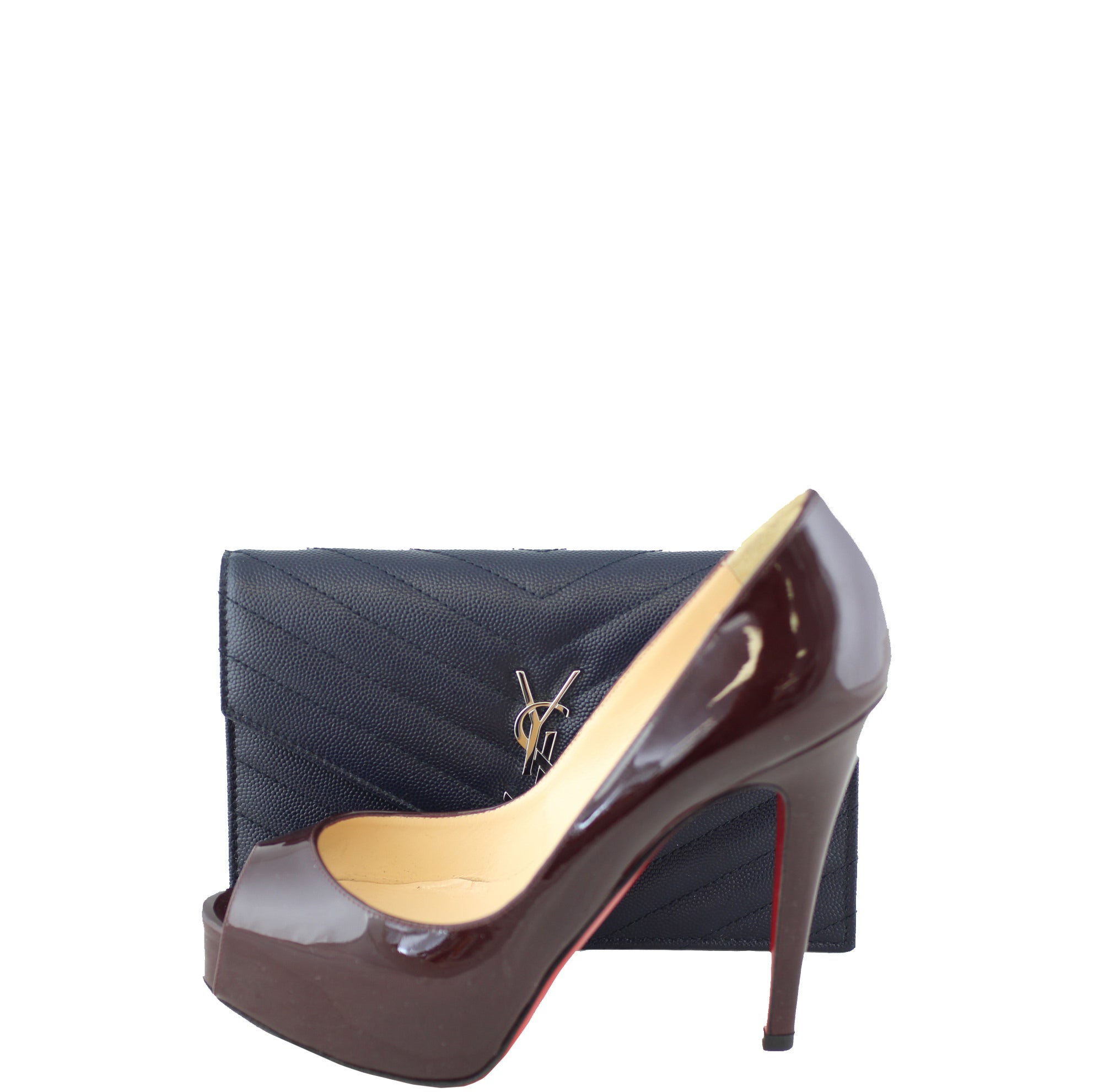 Saint Laurent Monogram Envelope Chain Wallet Scale