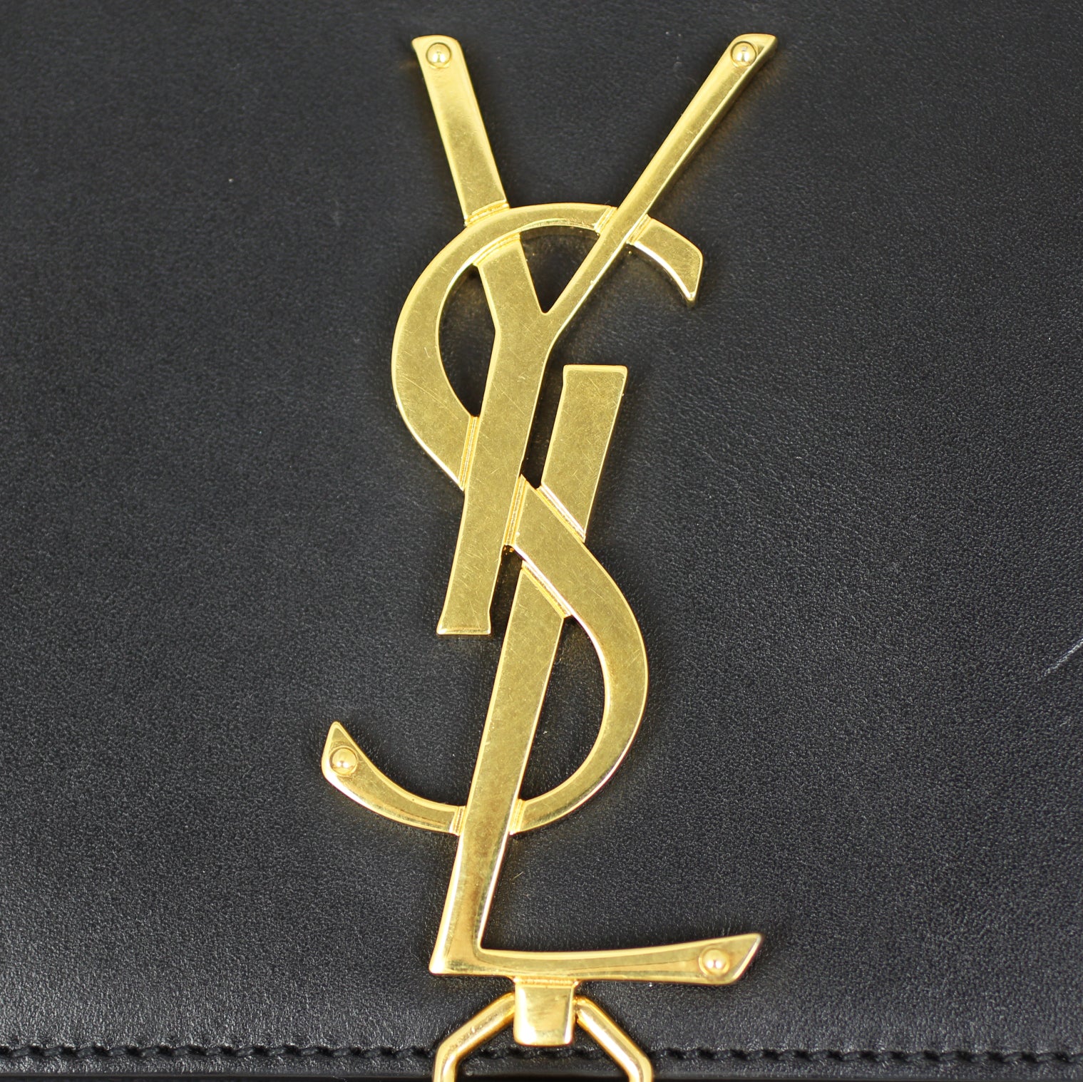 Saint Laurent Kate Tassel Chain Bag Medium Logo