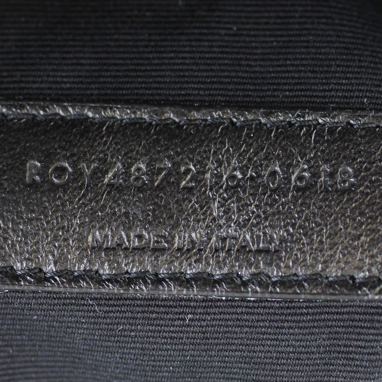 Saint Laurent Loulou Medium Code