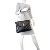 Saint Laurent Loulou Medium mannequin