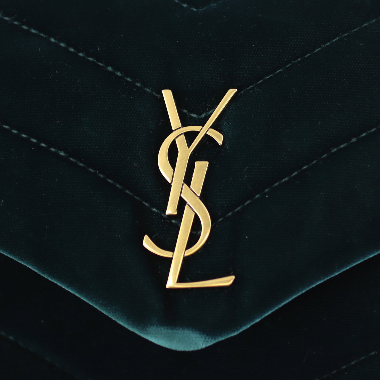 Saint Laurent LouLou Toy Bag Logo