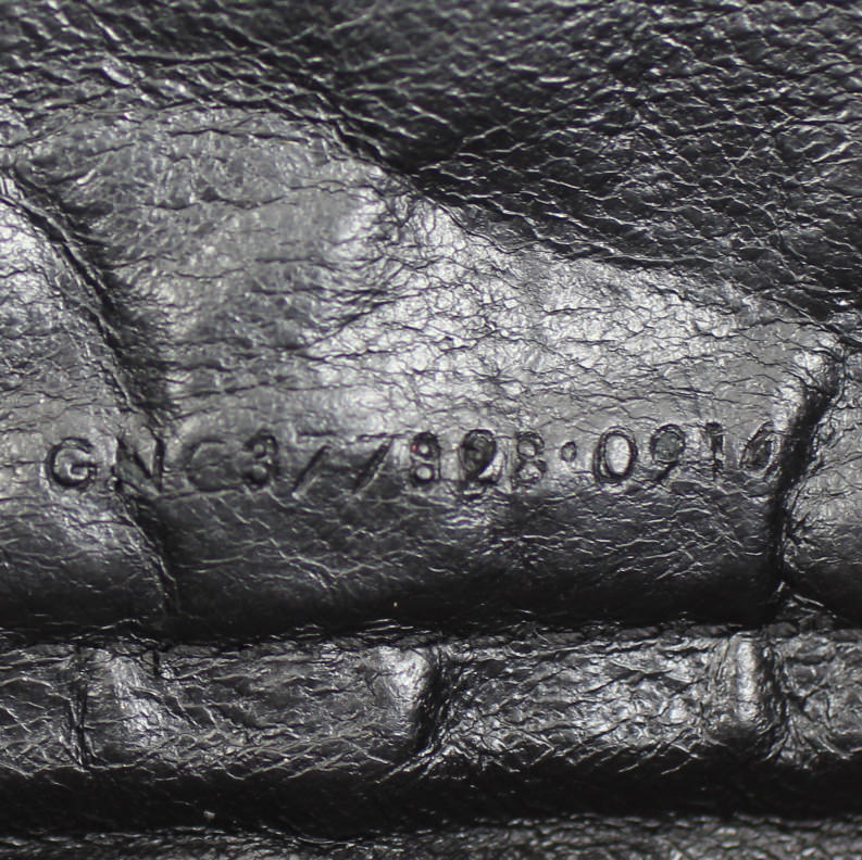 Saint Laurent Monogram Chain Wallet Code