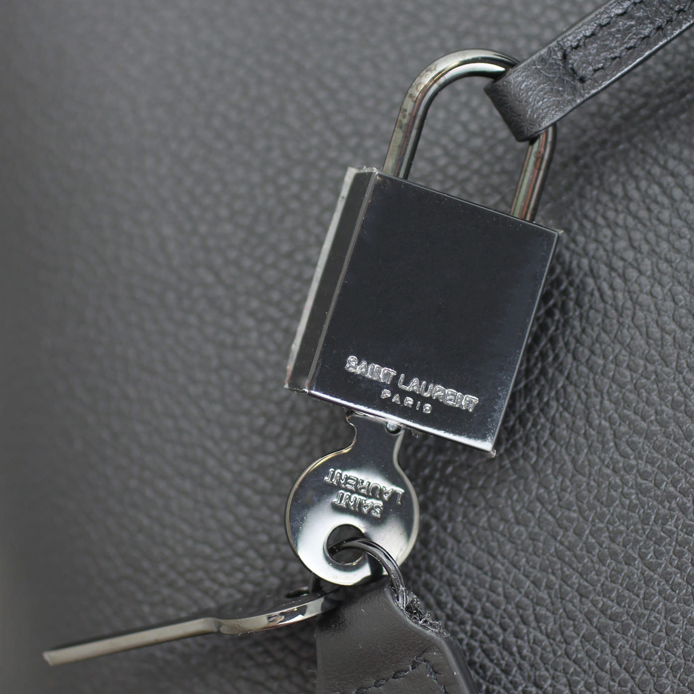 Saint Laurent Sac De Jour Nano Lock
