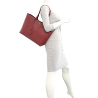 Saint Laurent Shopping Tote Mannequin shot