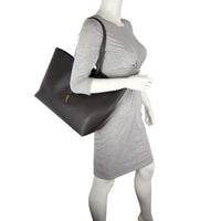 Saint Laurent Shopping Tote Scale