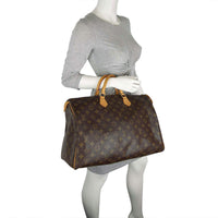 Louis Vuitton Speedy 40 Monogram Scale