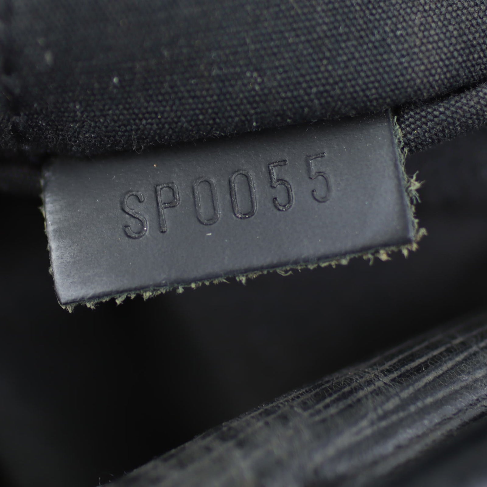 Louis Vuitton Speedy 30 Epi Code