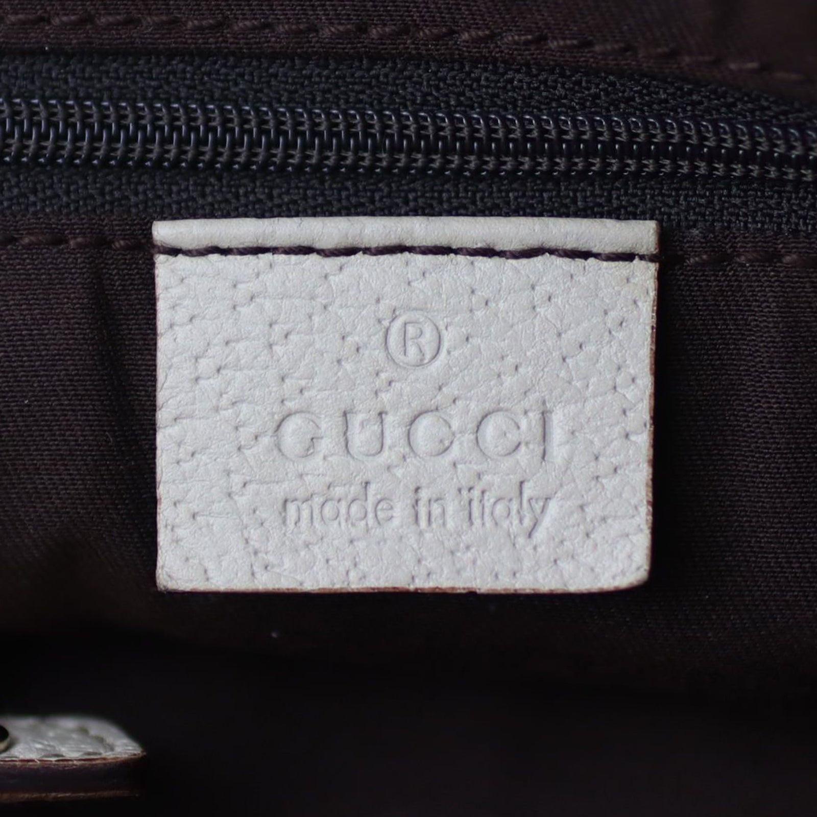 Gucci GG Canvas Abbey Tote Stamp