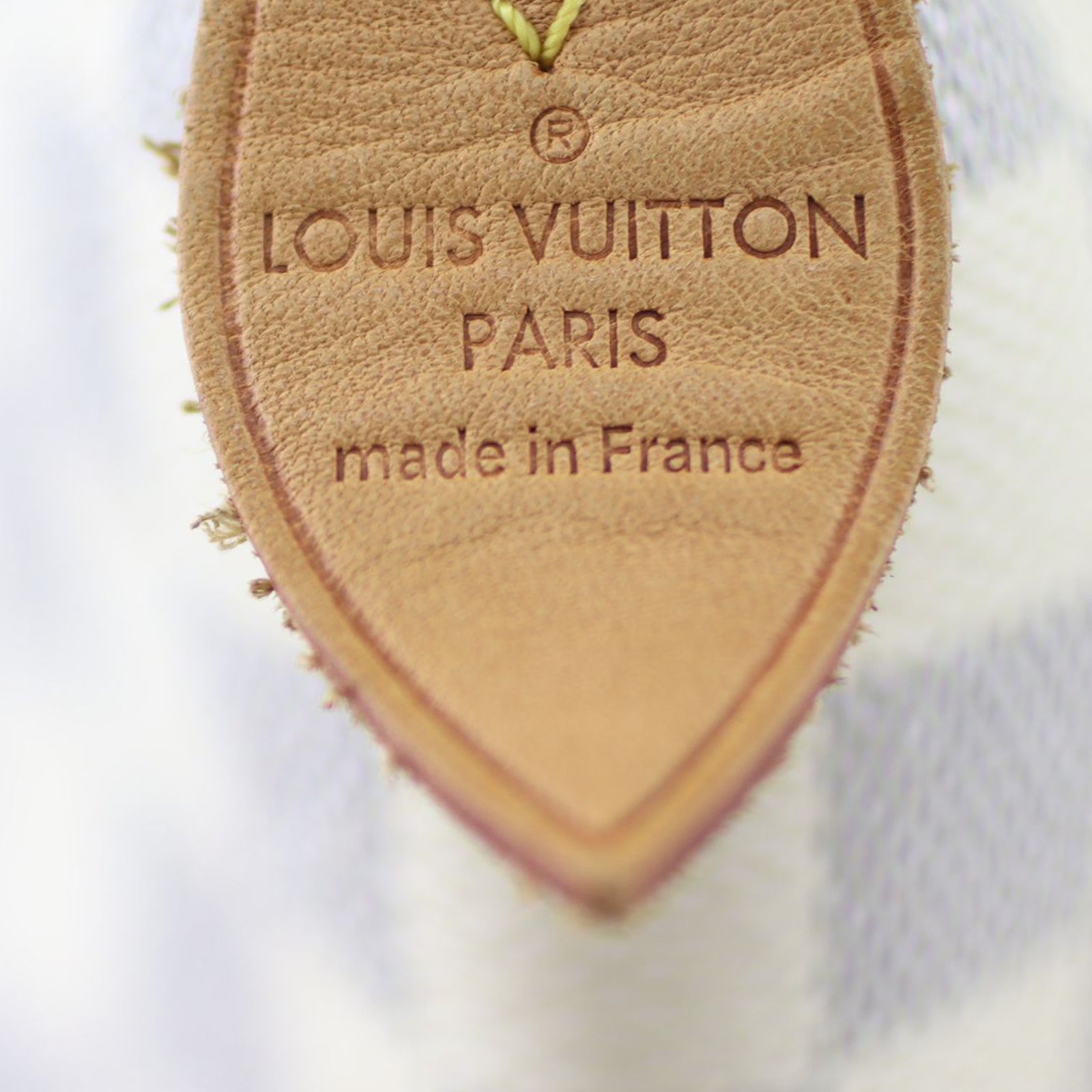 Louis Vuitton Totally MM Damier Azur Stamp