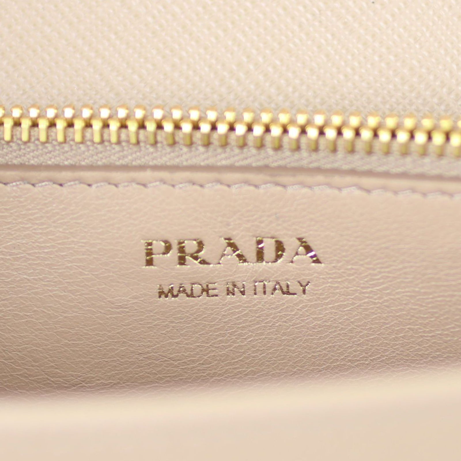 Prada Saffiano Lux Chain Wallet Stamp