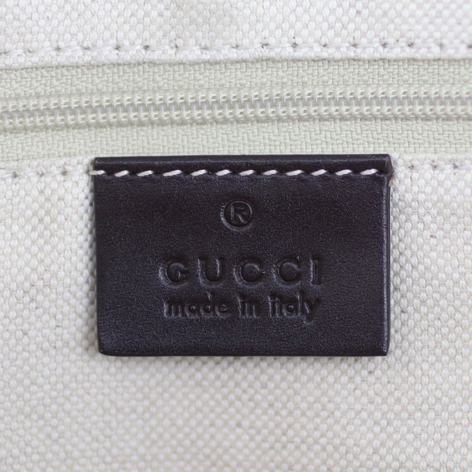 Gucci GG Canvas Sukey Tote Medium Stamp