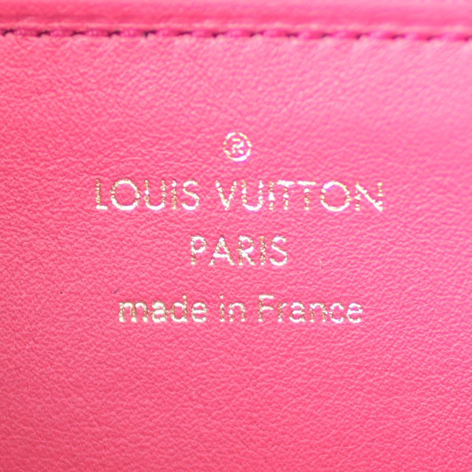 Louis Vuitton Capucines Wallet Stamp