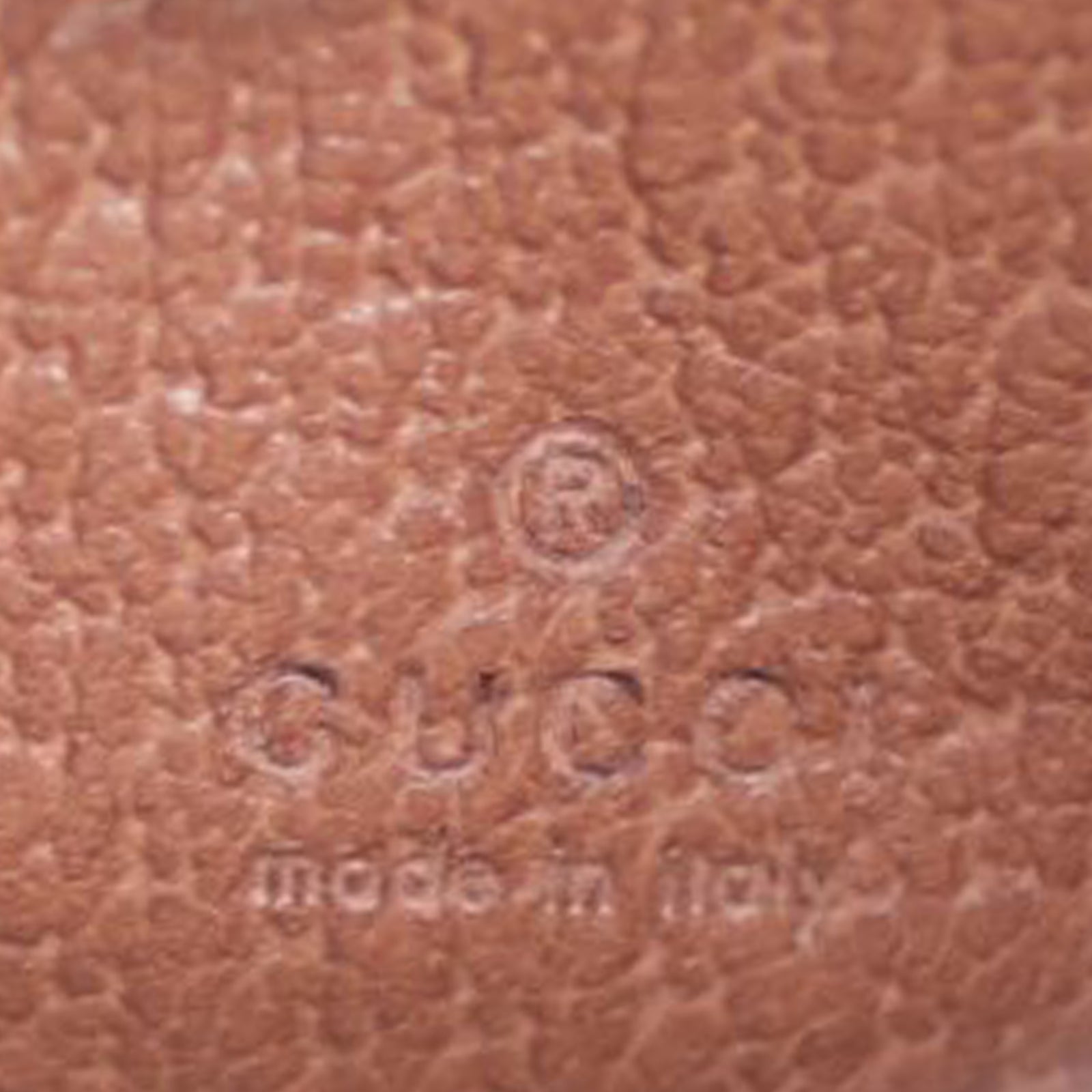 Gucci GG Original Pouch with Yankees Patch Stamp