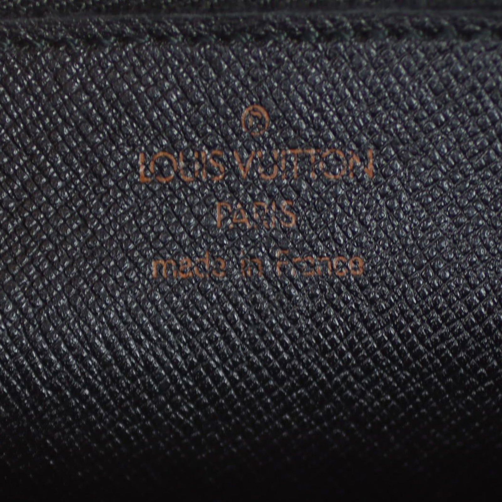 Louis Vuitton St Cloud GM Epi Stamp