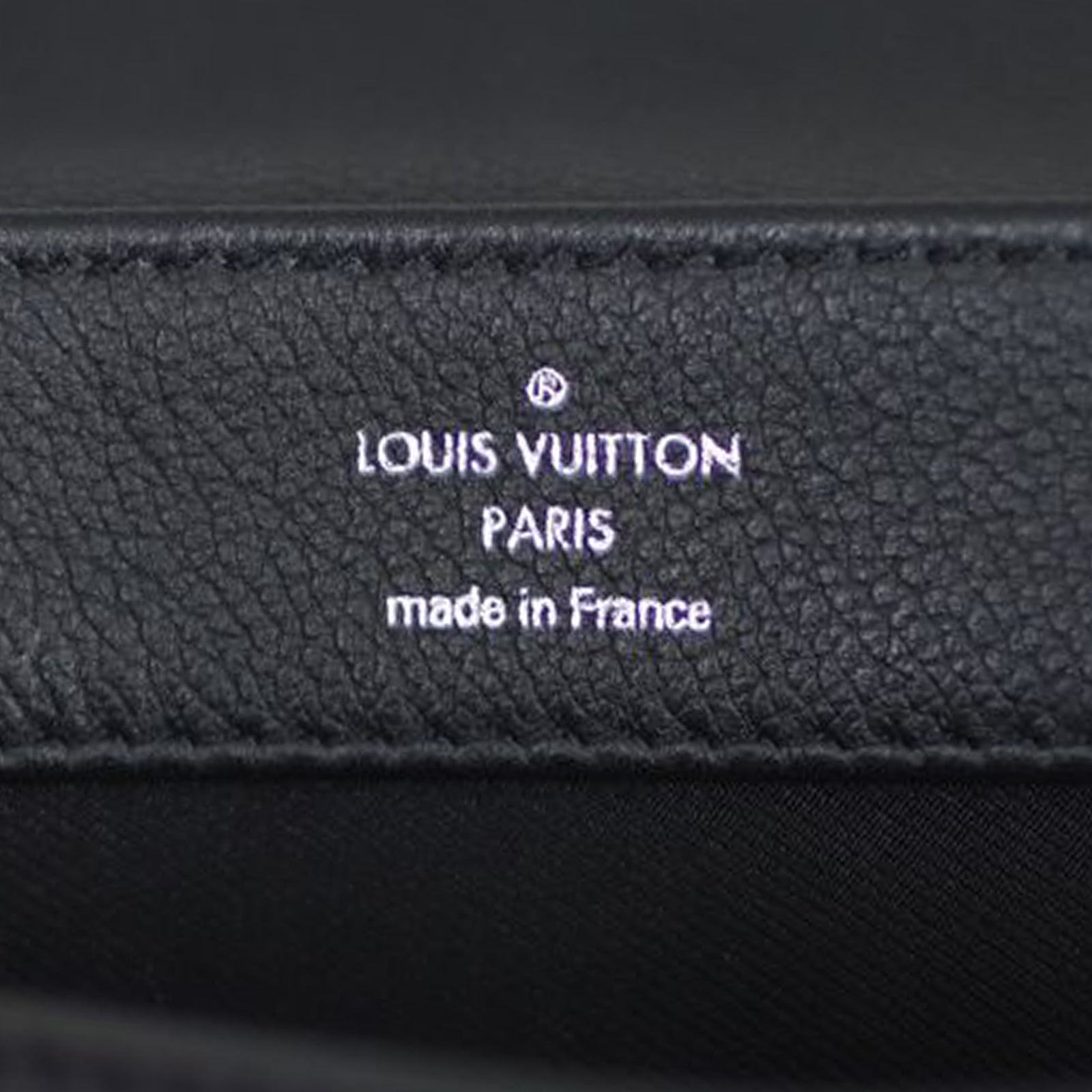 Louis Vuitton Lockme II BB Stamp