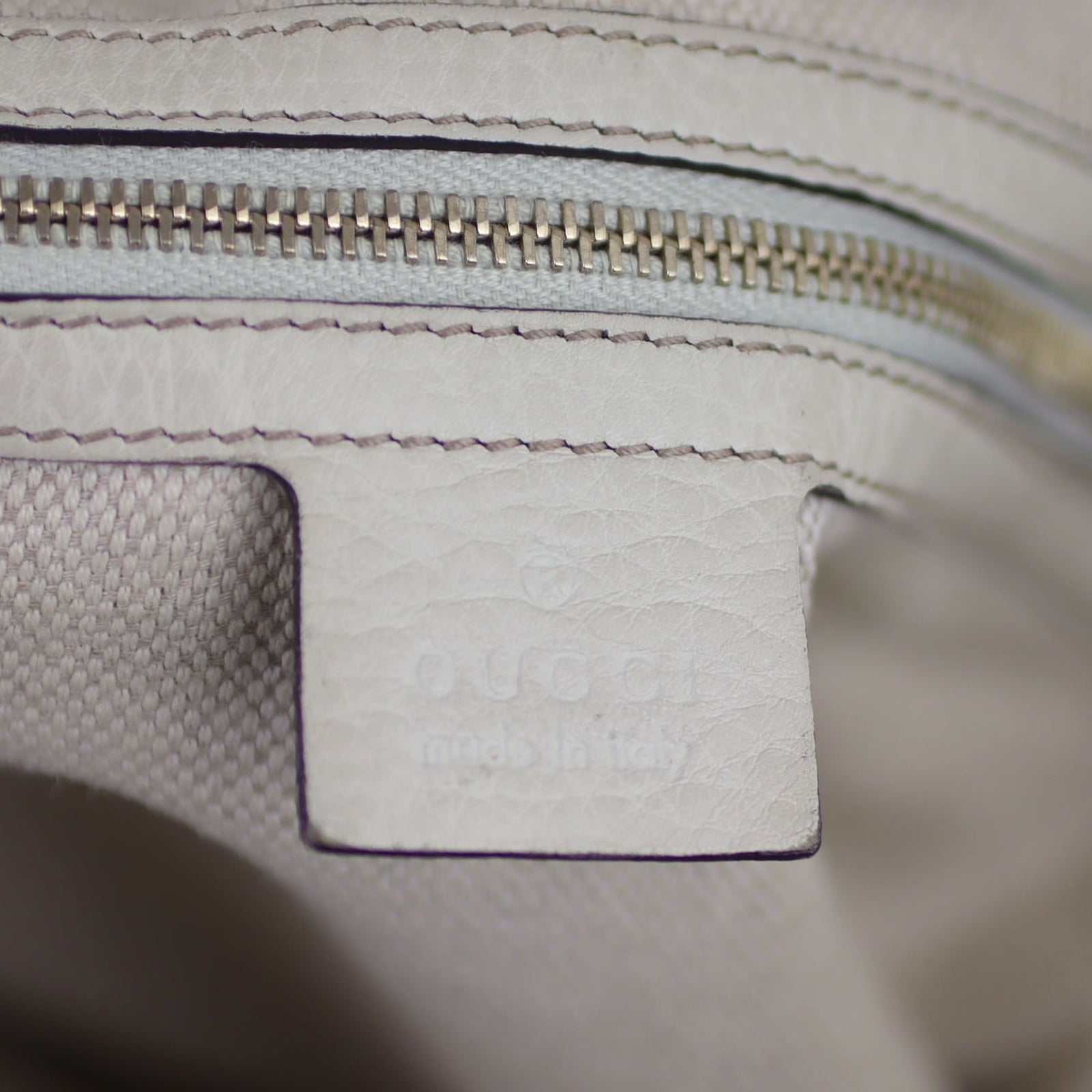 Gucci GG Canvas Peggy Bamboo Tote Stamp