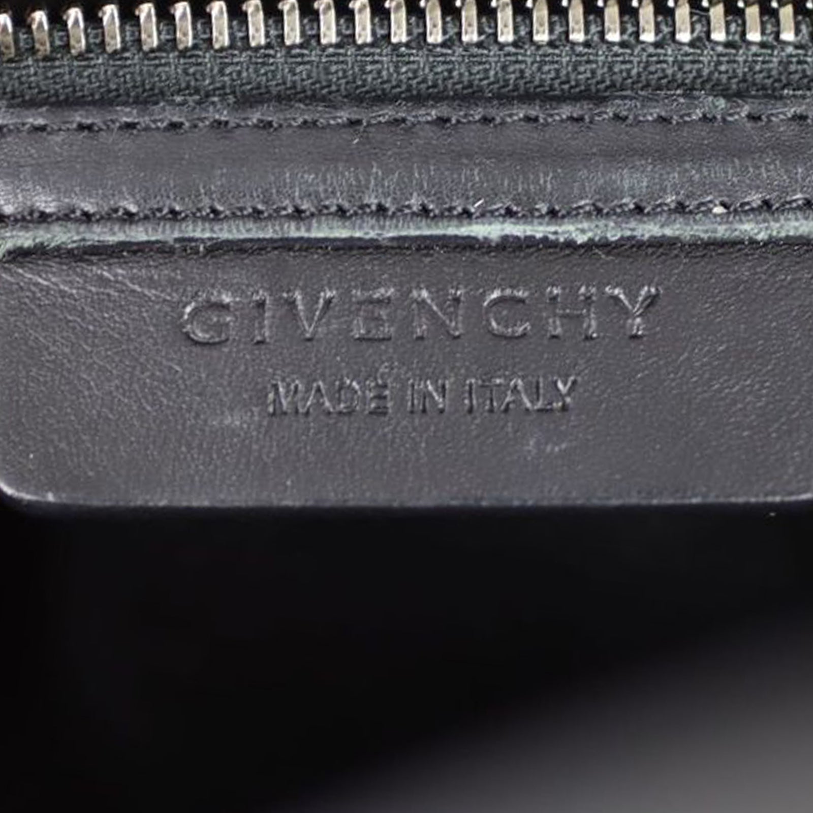 Givenchy Antigona Medium Stamp
