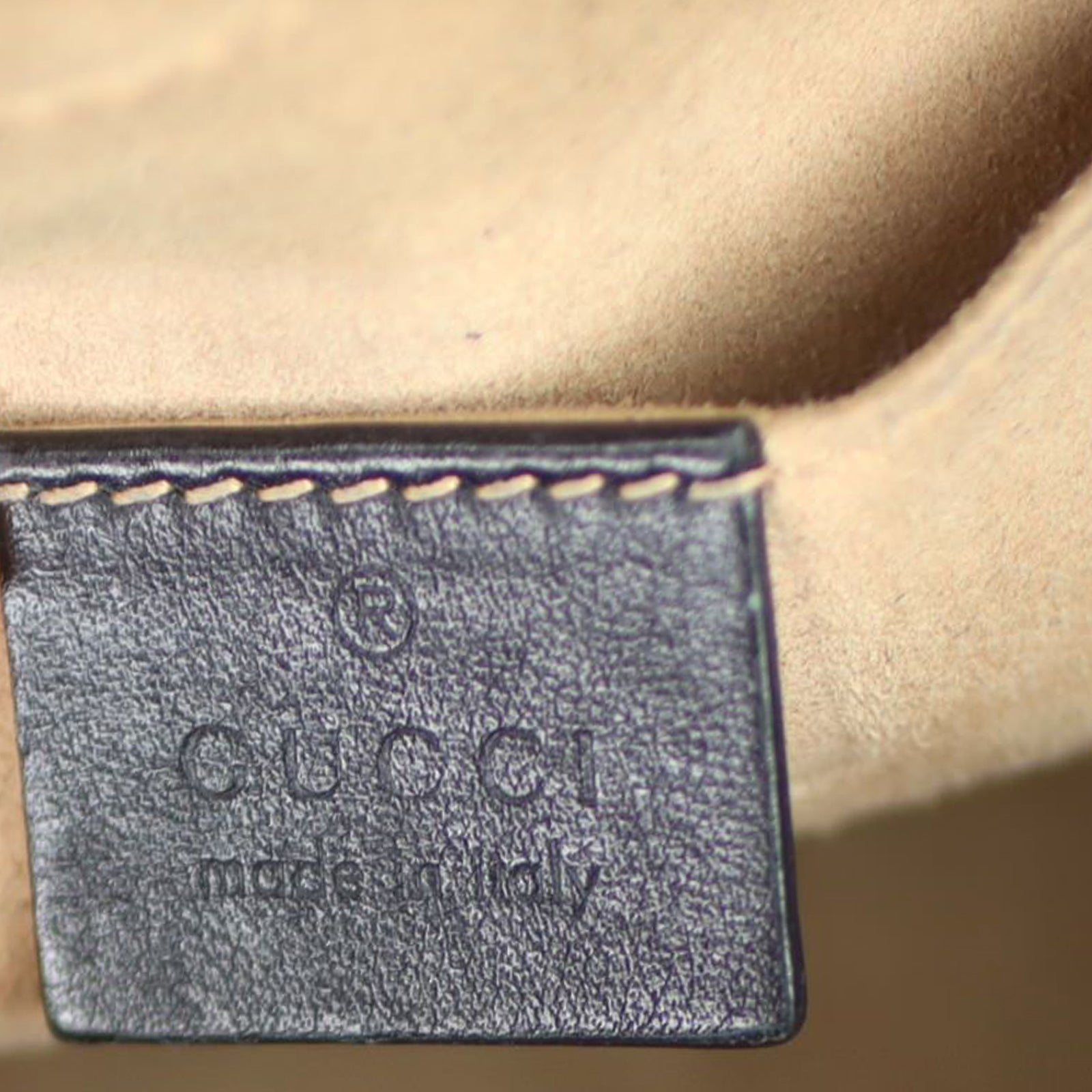 Gucci GG Marmont Small Camera Bag Stamp