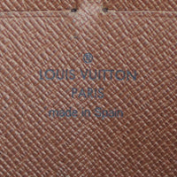 Louis Vuitton Zippy Wallet Monogram Stamp