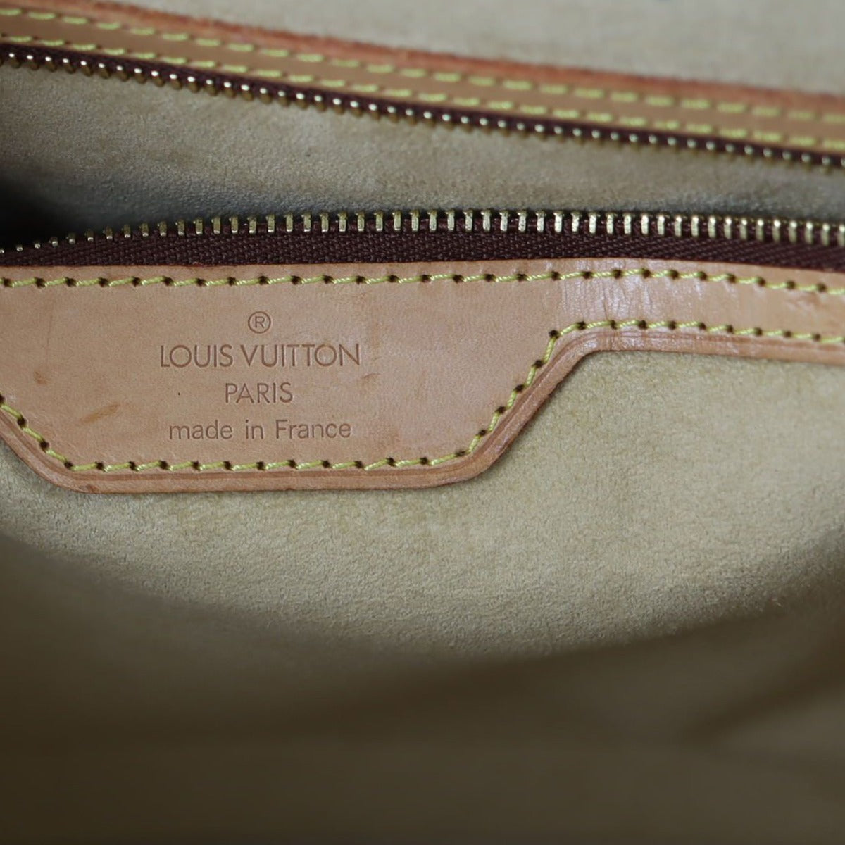 Louis Vuitton Babylone Monogram Stamp

