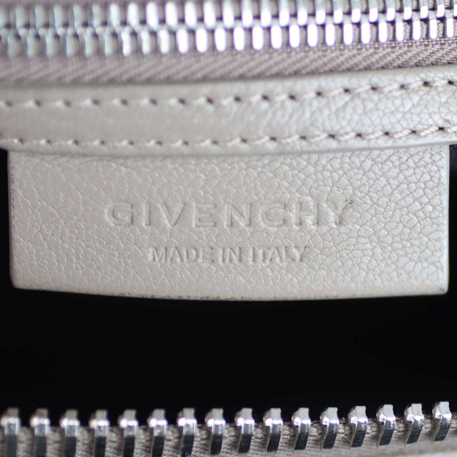 Givenchy Antigona Small - nude grained goatskin Stamp