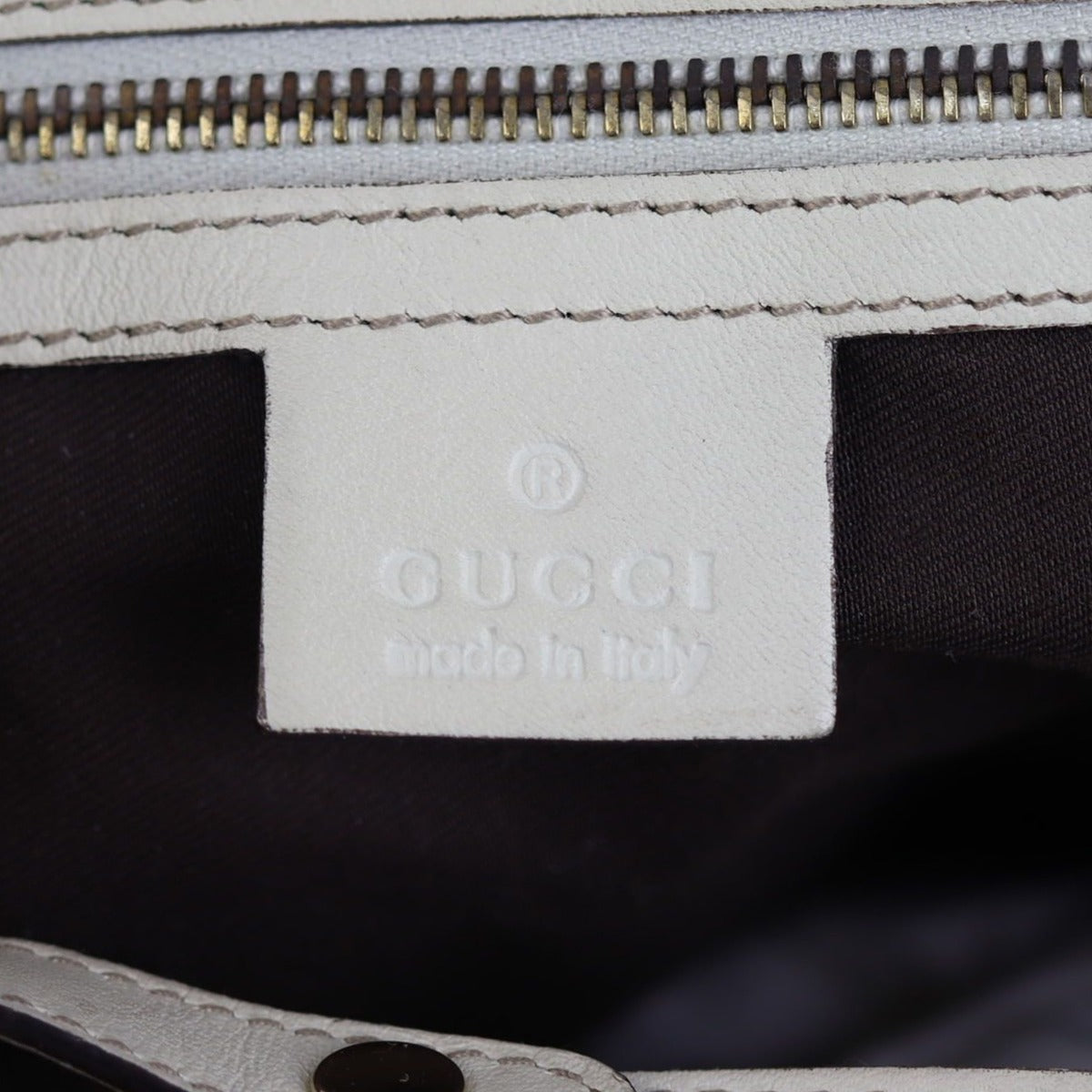 Gucci GG Canvas Medium Pelham Hobo Stamp
