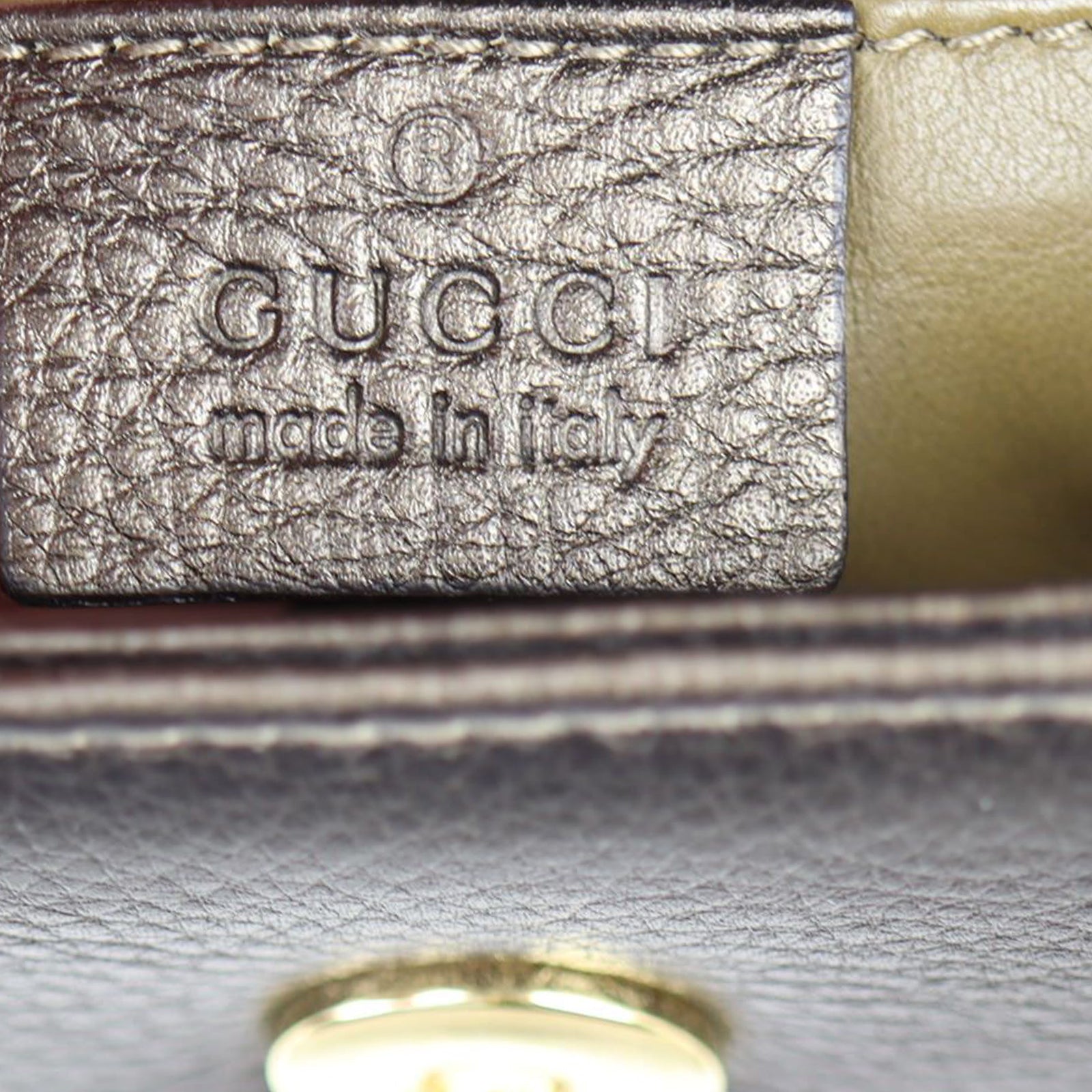 Gucci Mini Bamboo Chain Crossbody Stamp