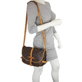 Louis Vuitton Saumur 30 Monogram Mannequin