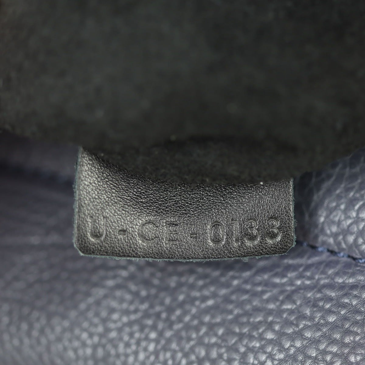 Celine Trapeze Tricolor Medium Date code

