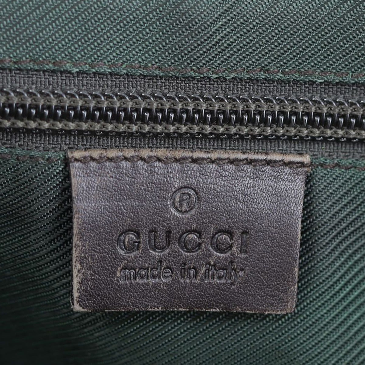 Gucci GG Supreme Pocket Tote Stamp
