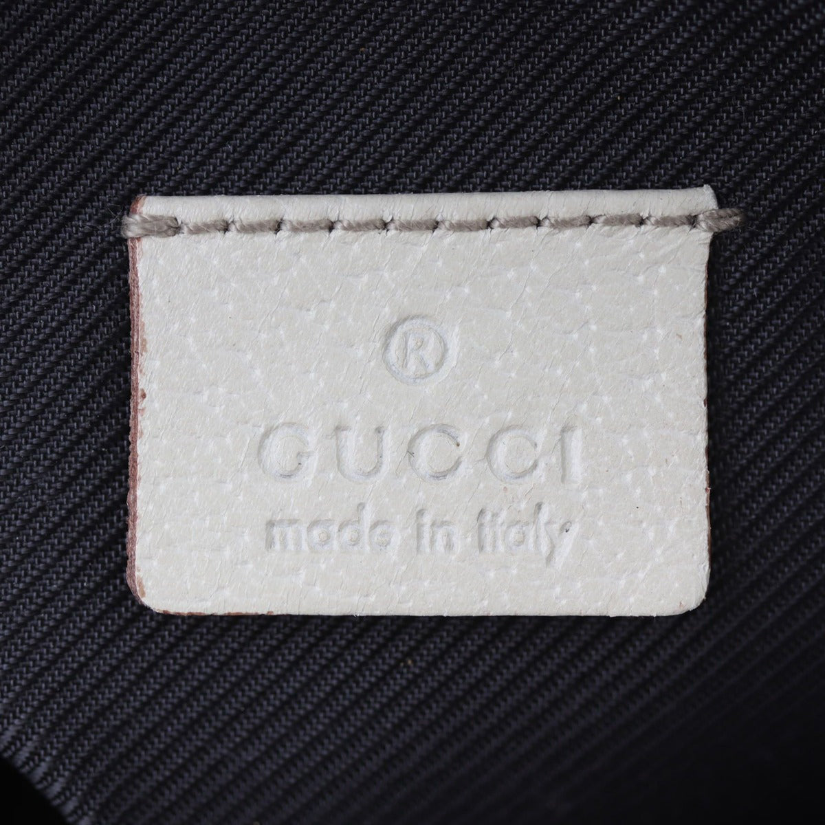 Gucci GG Abbey Pochette Stamp
