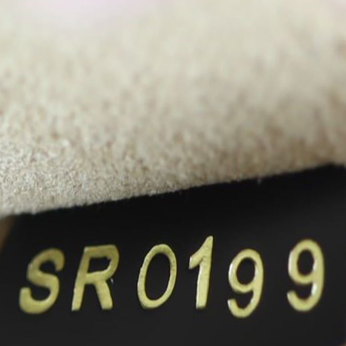 Louis Vuitton Twist MM Epi Date code
