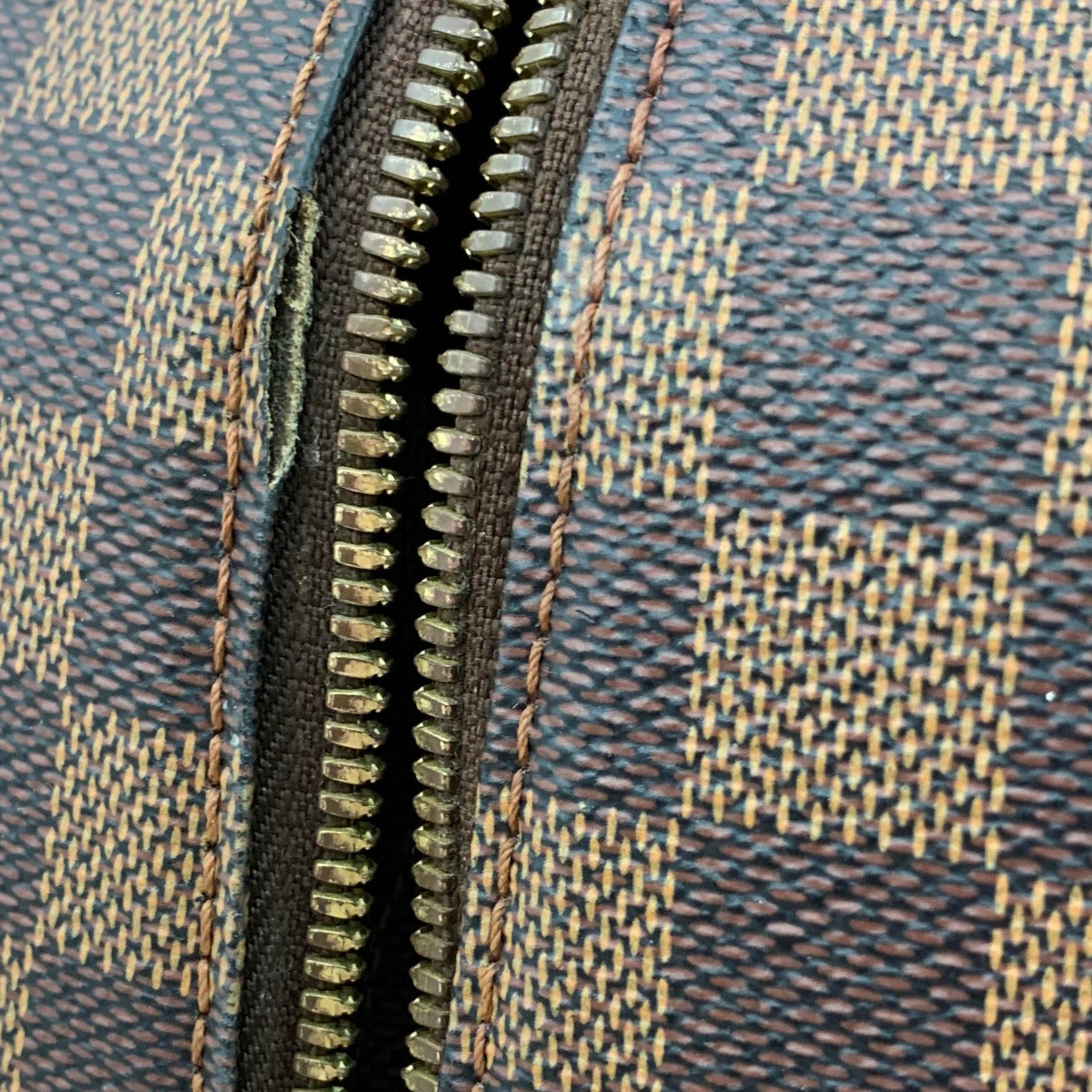 Louis Vuitton Ribera MM Damier Ebene Wear