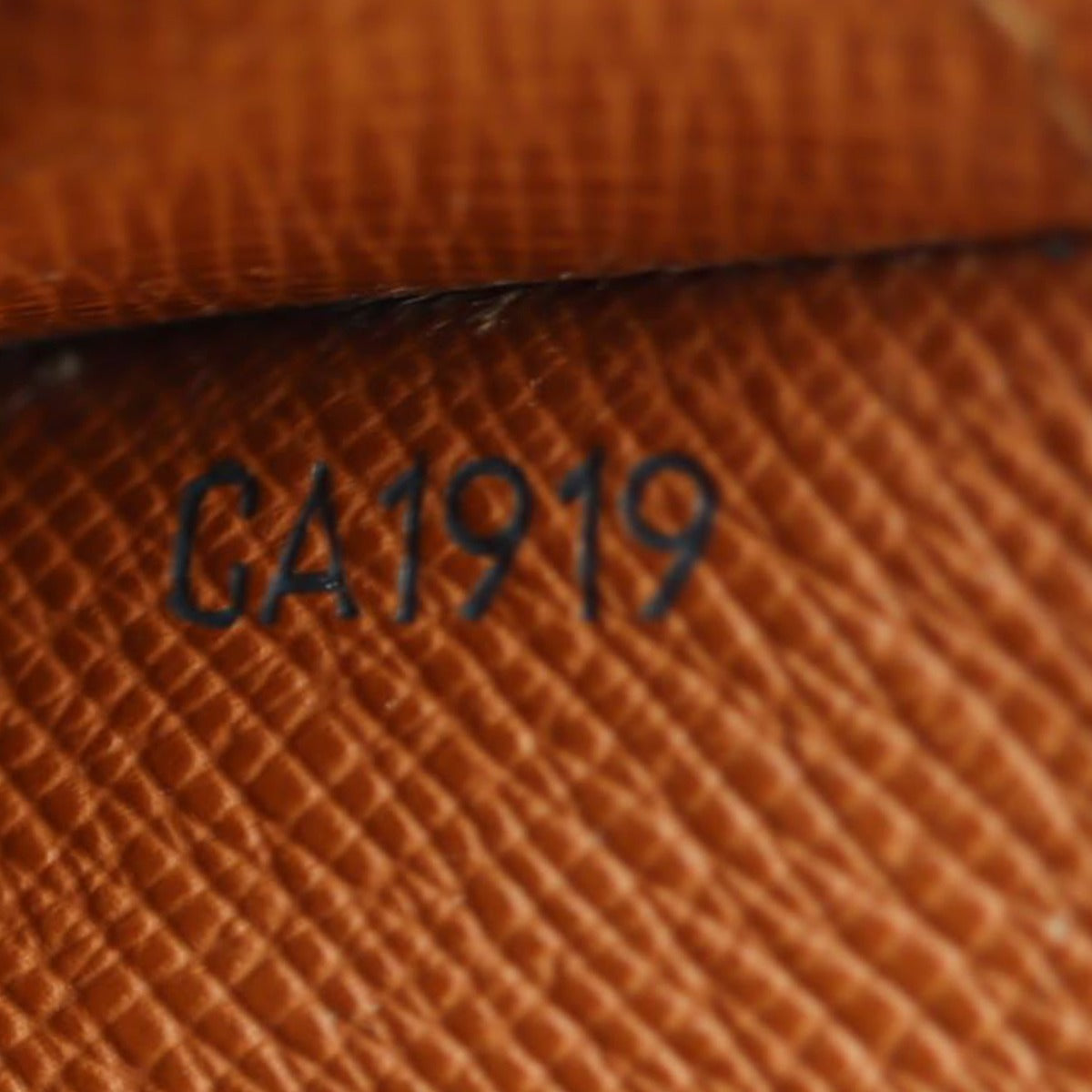 Louis Vuitton Long Flap Wallet Monogram Date code
